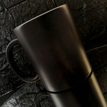 Load image into Gallery viewer, Colour Changing Personalized Mug