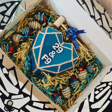 Load image into Gallery viewer, Chocolate Smash Heart