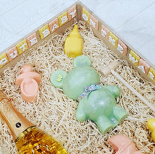 Load image into Gallery viewer, Teddy Smash Box