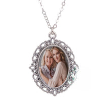 Load image into Gallery viewer, Necklace - Metal Oval

