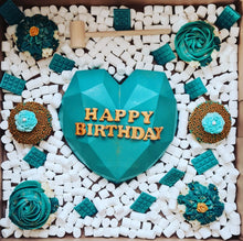 Load image into Gallery viewer, Smash Heart &amp; Cupcakes
